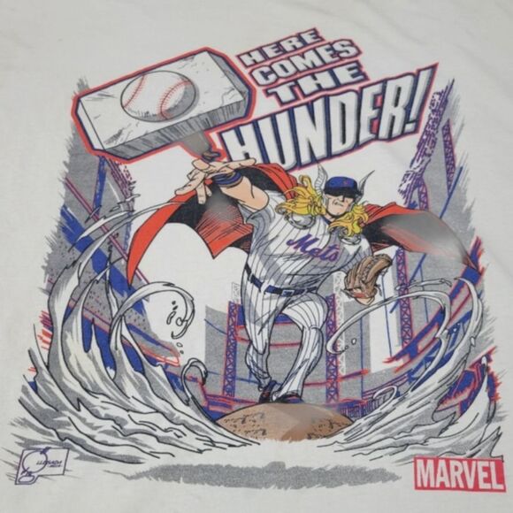 Marvel Thor Shirt Size Medium MLB New York Mets Graphic Tee Grungy Grunge Stains - Picture 4 of 12